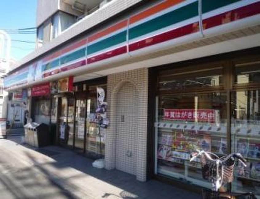 セブンイレブン 板橋3丁目店(コンビニ)まで87m エトワール板橋仲宿