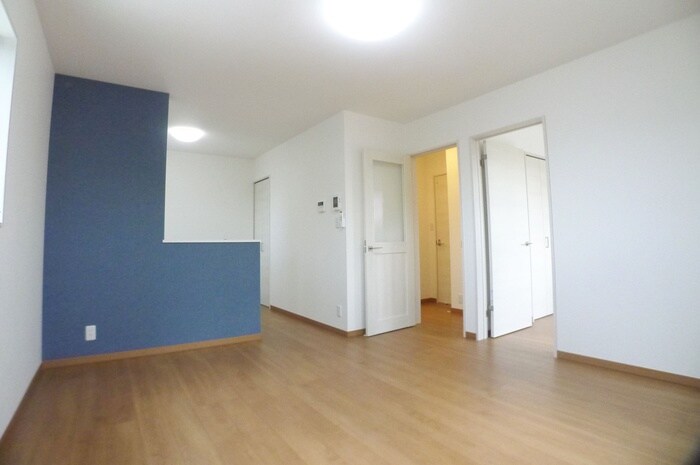 居室 ウインドレスブルー