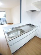 キッチン ウインドレスブルー