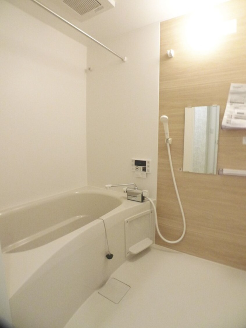 バス／シャワールーム等 ウインドレスブルー