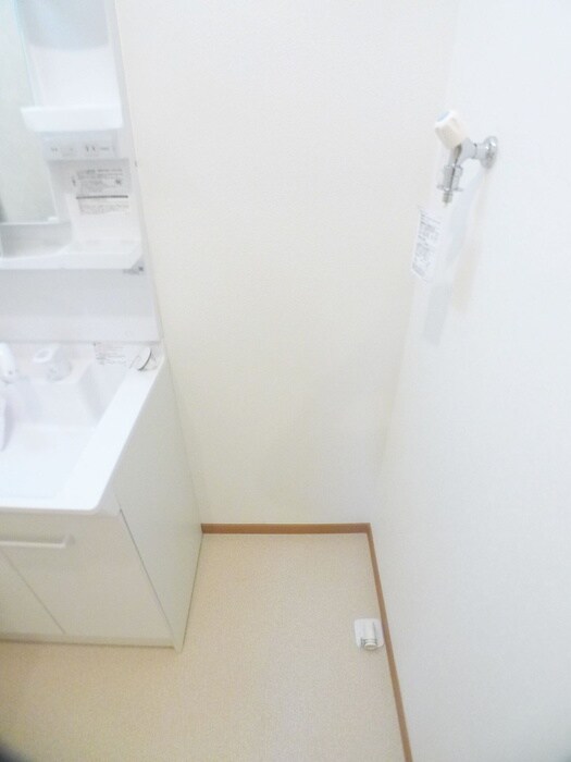 洗濯機置場 ウインドレスブルー