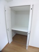 収納 ウインドレスブルー