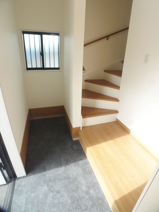 玄関 ウインドレスブルー