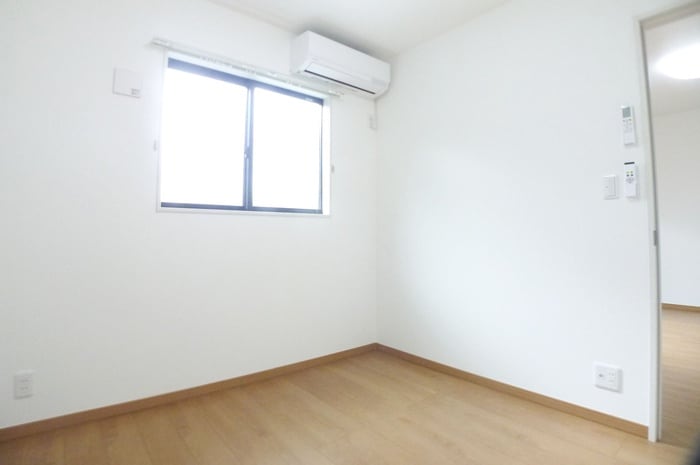 居室 ウインドレスブルー