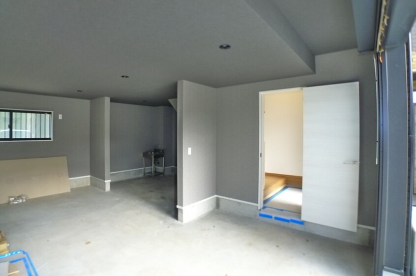 内観写真 ウインドレスブルー