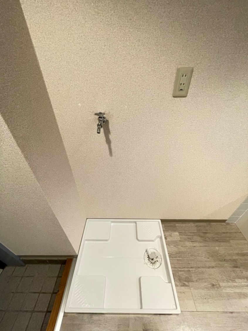 洗濯機置場 コンフォールイシガミ