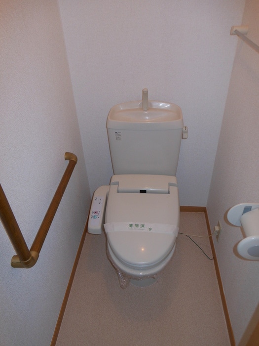 トイレ プラティ－ヌ・パレ弐番館