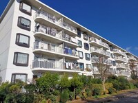 東急ﾄﾞｴﾙ新検見川ﾋﾞﾚｼﾞ4号棟