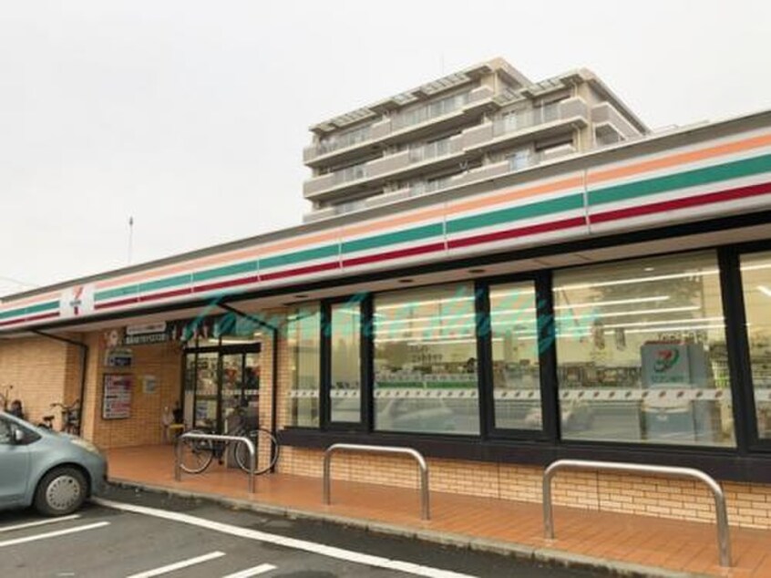 セブンイレブン大和鶴間1丁目店(コンビニ)まで152m ブラウニー