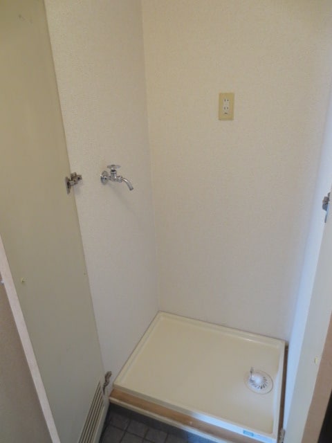 洗濯機置場 クレール野口