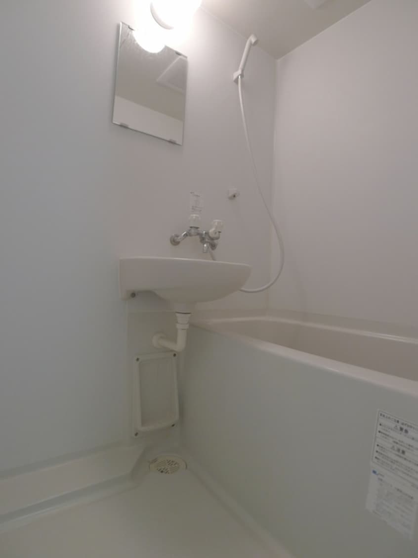 バス／シャワールーム等 市川プレミ－ル壱番館