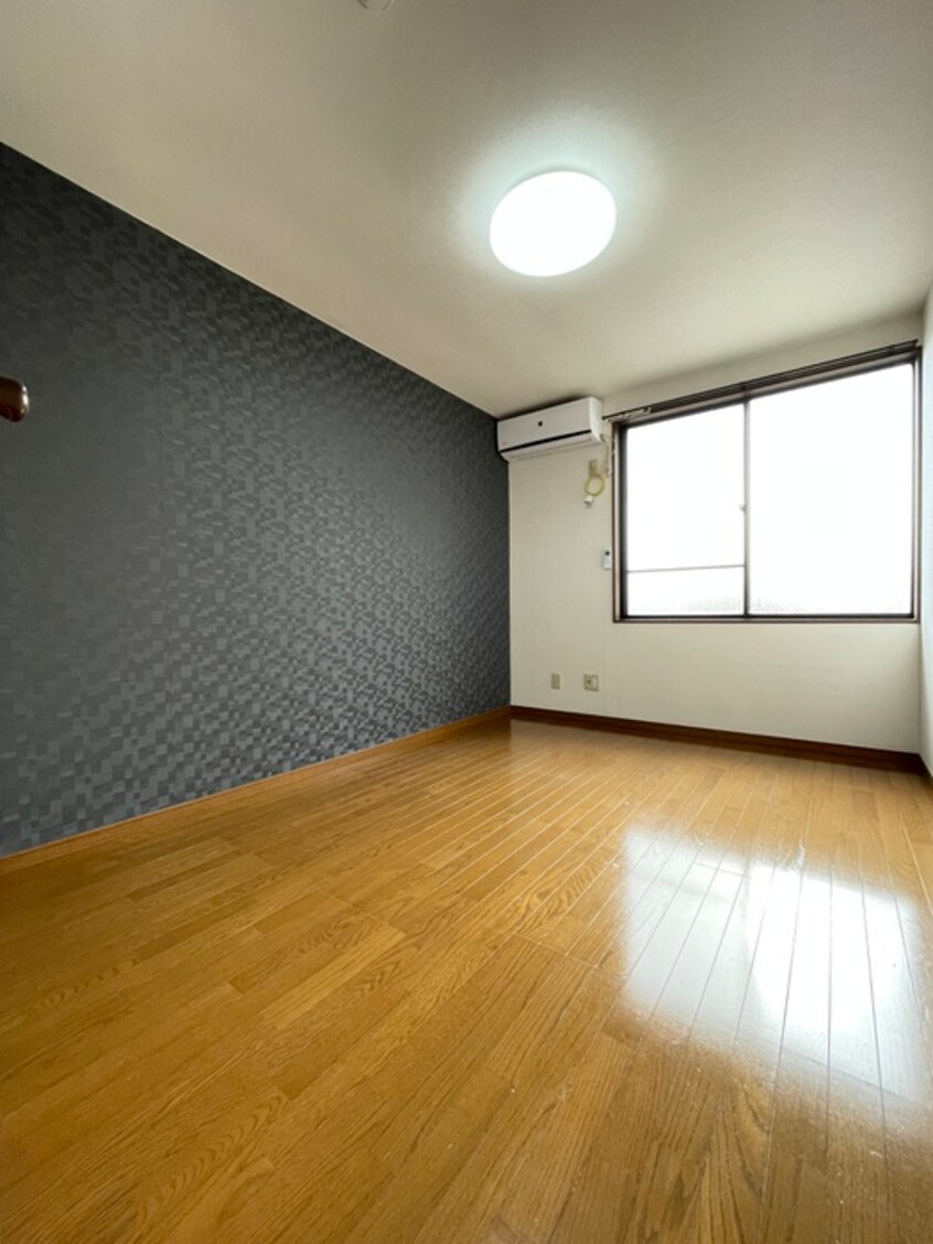 居室 アム－ル鶴川