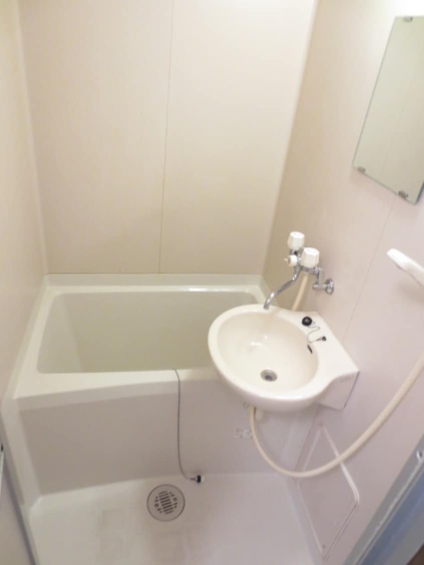 バス／シャワールーム等 アム－ル鶴川