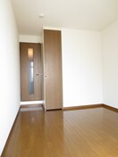 居室 アム－ル鶴川