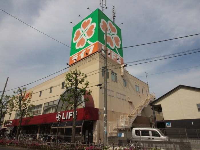 ライフ鹿骨店(スーパー)まで725m ルナベル－ナ