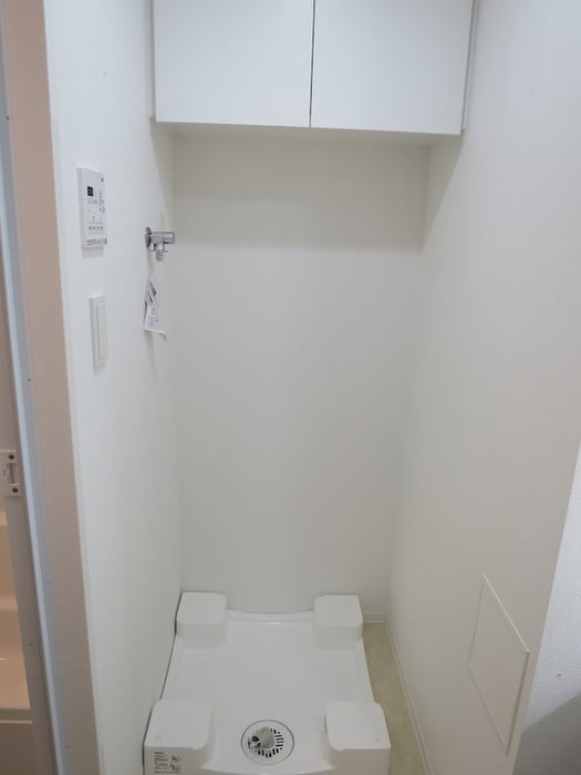 洗濯機置場 フュージョナル千住緑町(1202)