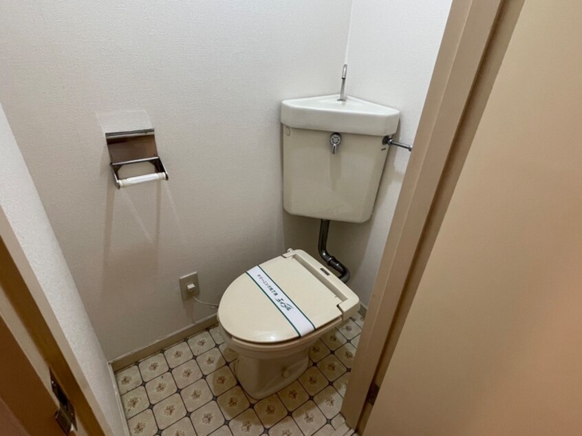 トイレ ハイムお茶の水3・4・5（502）