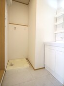 洗濯機置場 仮)三芳ガレージハウス　A棟