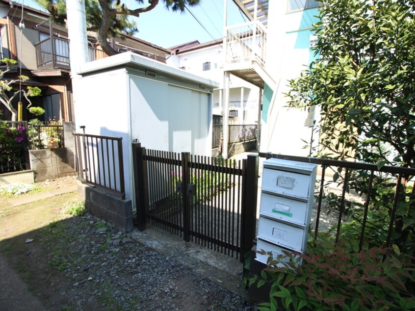 エントランス部分 安西ハイツ