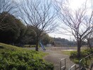 クローバー公園(公園)まで54m リバーパーク泉