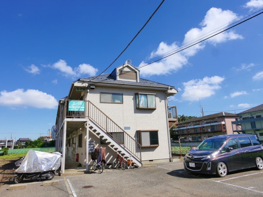 駐車場 ブルーシャトル