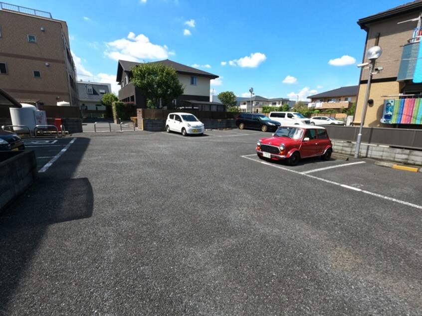 駐車場 エクセレントこはく