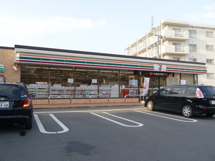 セブンイレブン川越清水町店(コンビニ)まで120m トレンディハイツ