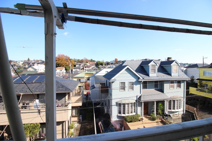 室内からの展望 サンハイツ