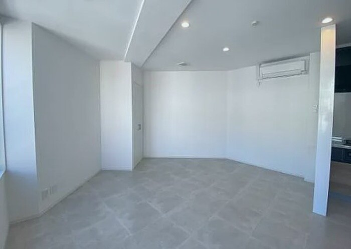 居室 アンダーズビルディング