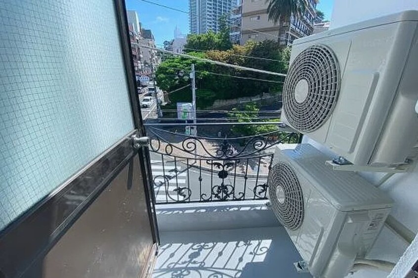 ベランダ・バルコニー アンダーズビルディング