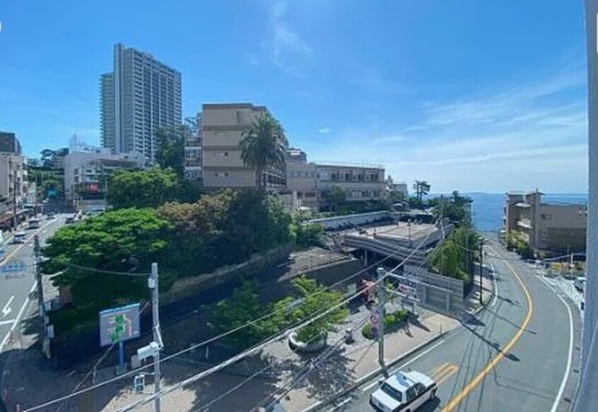 室内からの展望 アンダーズビルディング