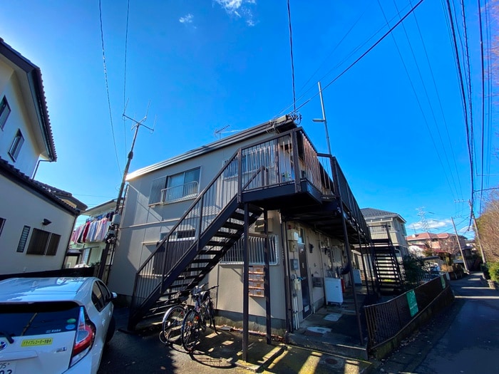 エントランス部分 メゾン・笹野台