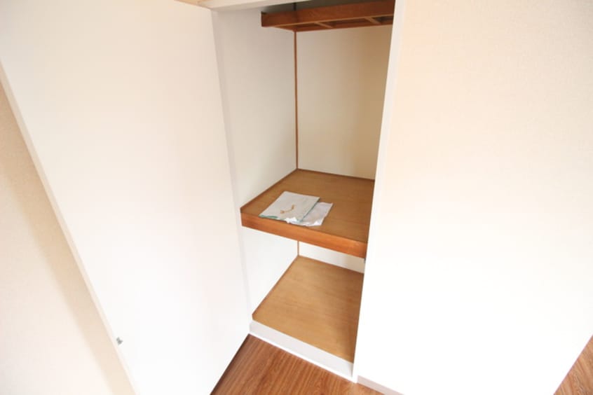 収納 メゾン・笹野台