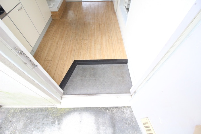 玄関 メゾン・笹野台