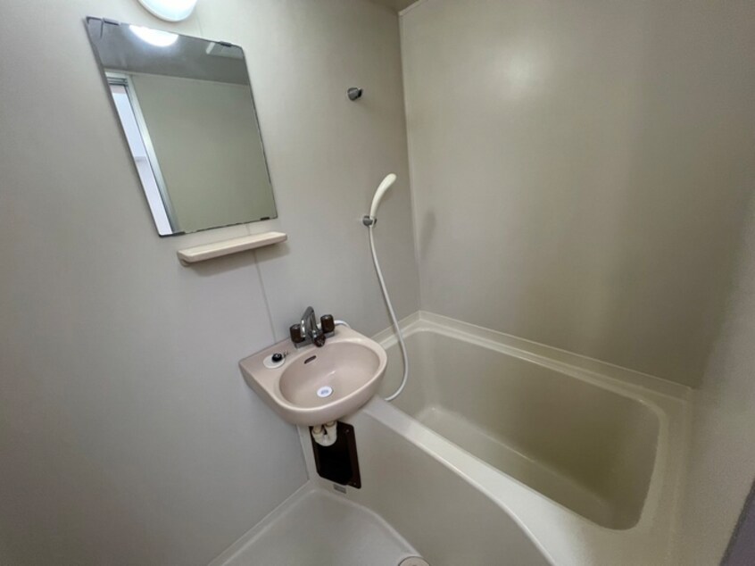 バス／シャワールーム等 フォレストハウス