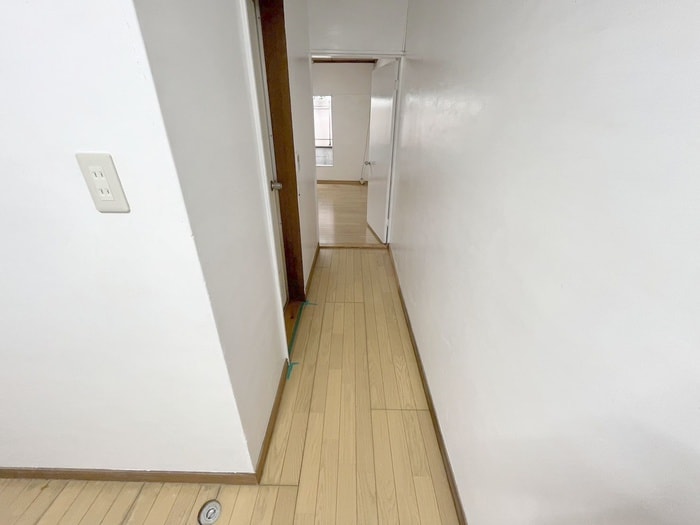 廊下 コ－ポ古川