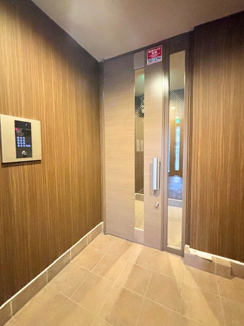 エントランス部分 Casa Gracia