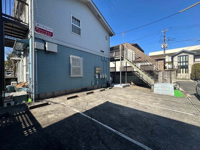 駐車場 オークコンド