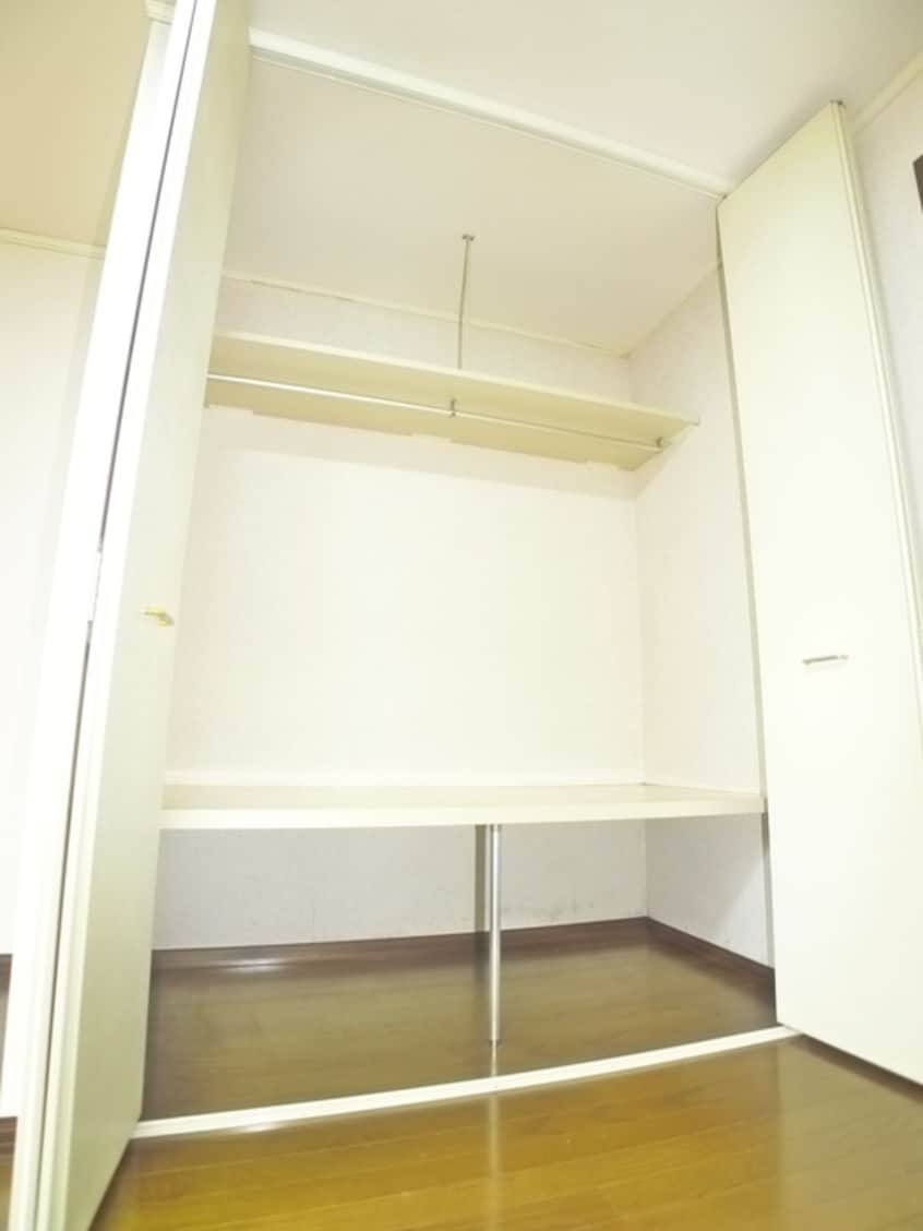 収納 すわハイツ６番館