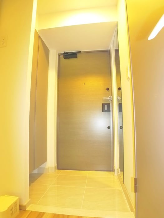 玄関 ブランシエスタ浦安