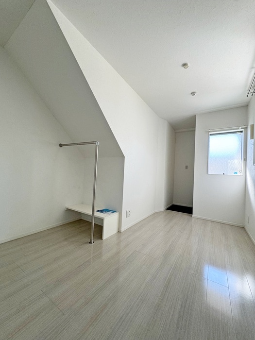 居室 ラビアン中台