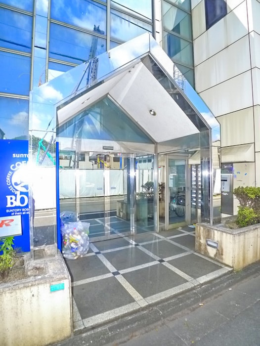 エントランス部分 イレブンアール