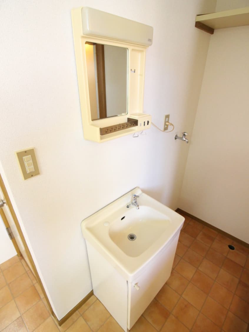 洗面 ハイツシャインＢ