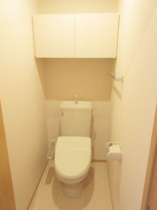 トイレ スイーベル