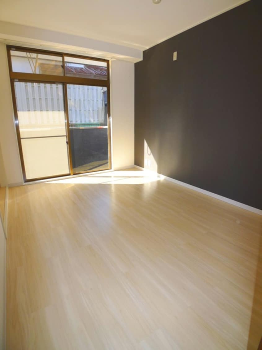 室内からの展望 ﾆｭｰﾌﾟﾘﾝｽﾏﾝｼｮﾝ