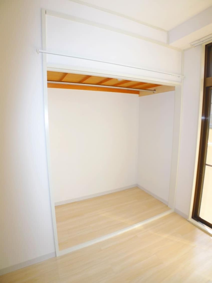 収納 ﾆｭｰﾌﾟﾘﾝｽﾏﾝｼｮﾝ