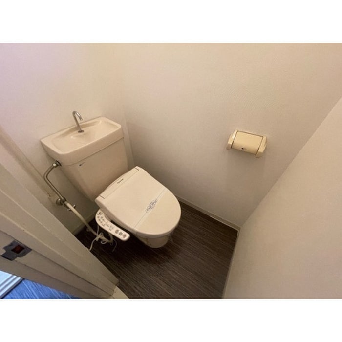 トイレ ﾆｭｰﾌﾟﾘﾝｽﾏﾝｼｮﾝ