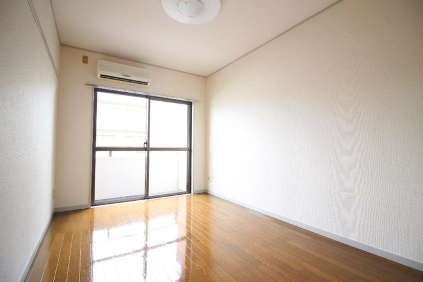 居室 Ｌａ・吉祥寺