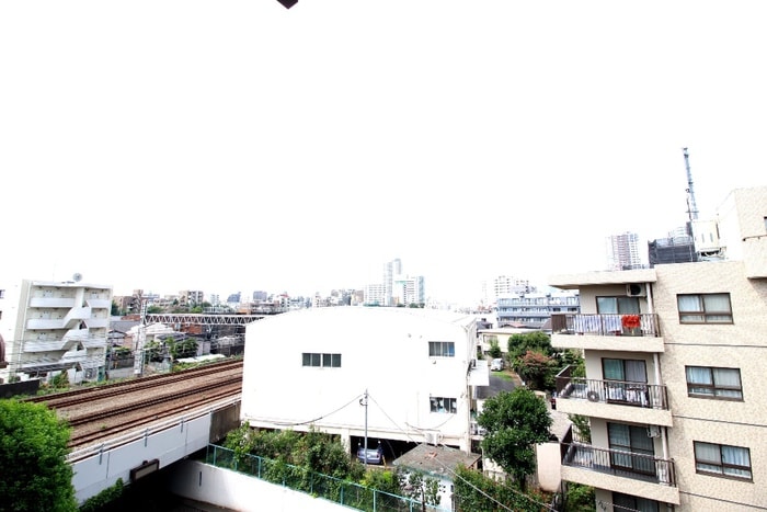 室内からの展望 Ｌａ・吉祥寺
