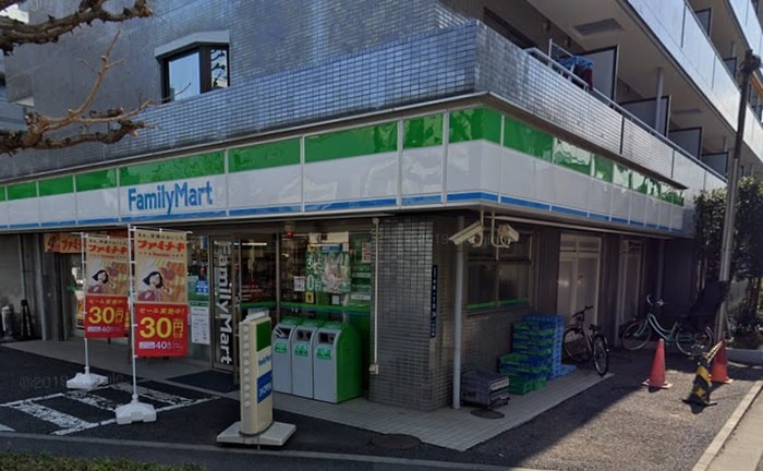 ファミリーマート武蔵野中町新道店(コンビニ)まで210m Ｌａ・吉祥寺